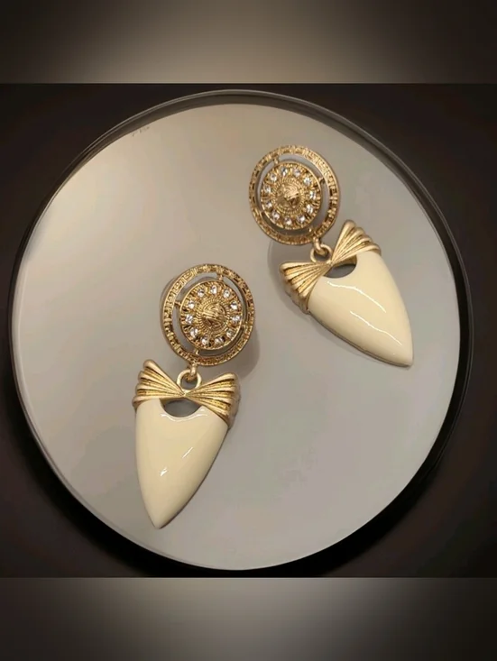 Vintage Estate Givenchy Cream Enamel Crystal Greek Key Bow Gold Earrings - Picture 10 of 16